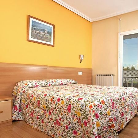 Pension Europa Irun Exterior photo
