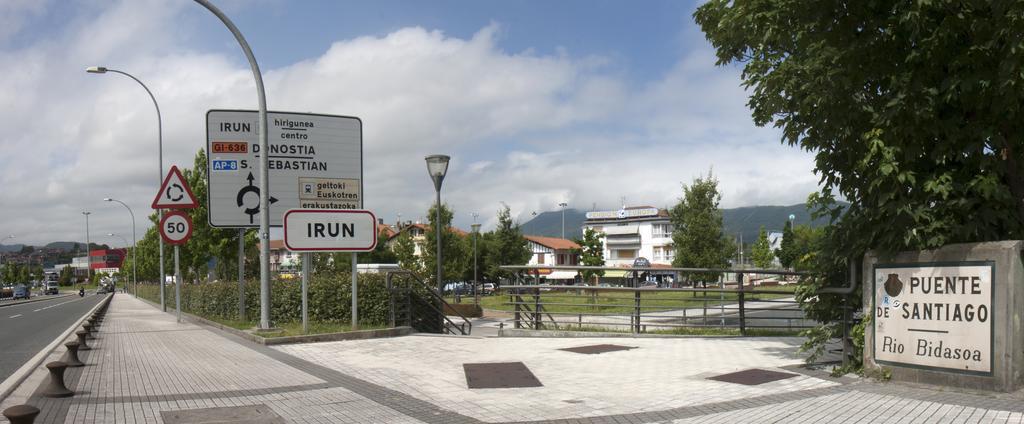 Pension Europa Irun Exterior photo